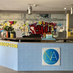 https://new-art-hostel.allmallorcahotels.com